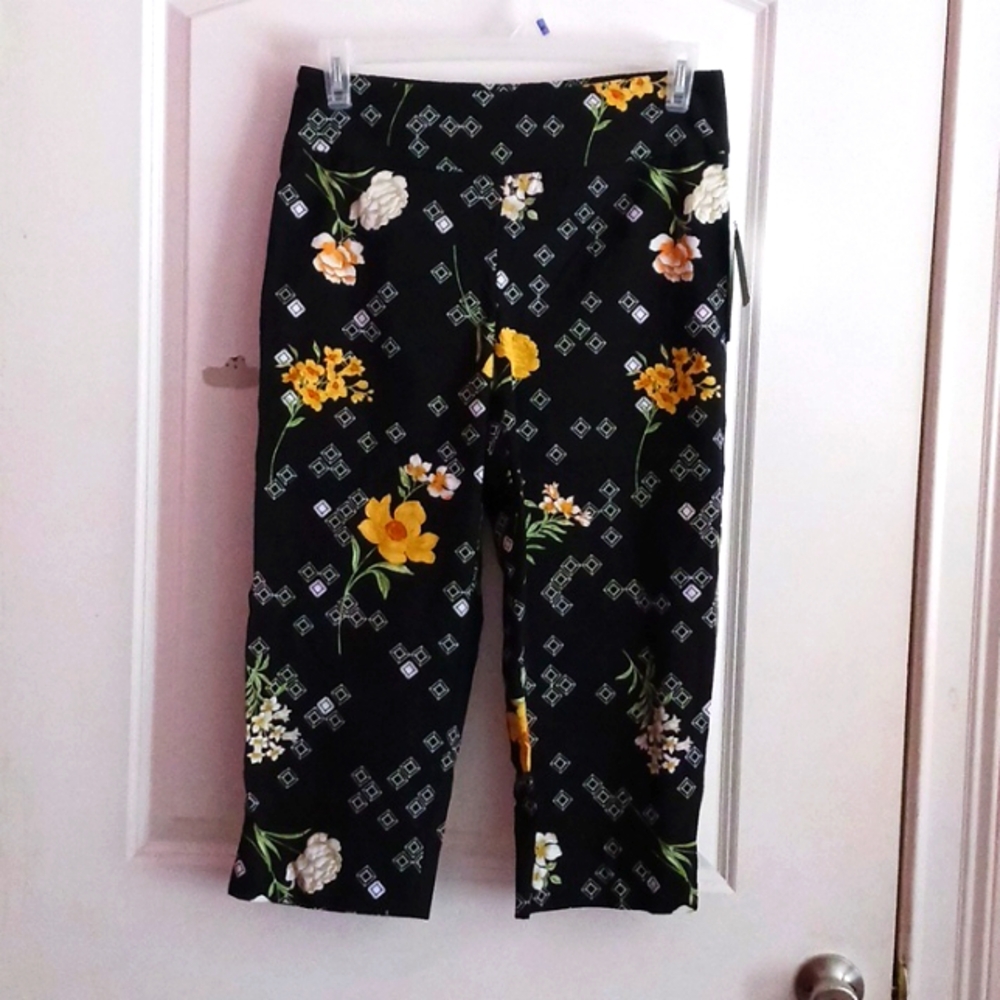 Zac & Rachel Pants  Black Floral Diamonds Crop Flat Front Stretch Slim